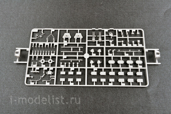 03710 Трубач 1/200 Британский линейный корабль HMS Hood