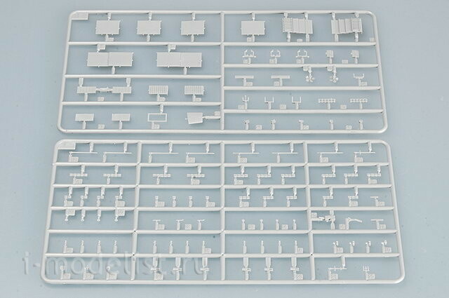 05733 Трубач 1/700 Авианосец CVN-74