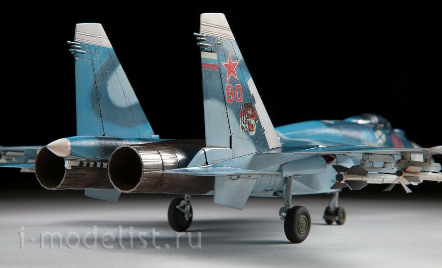 7297 Звезда 1/72 Российский палубный истребитель Су-33