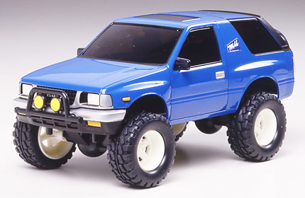 19016 Tamiya 1/32 Isuzu Mu 19016 Tamiya 1/32 Isuzu Mu